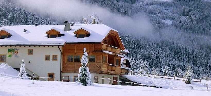 فندق ريفى Agritur Col Verde B&b