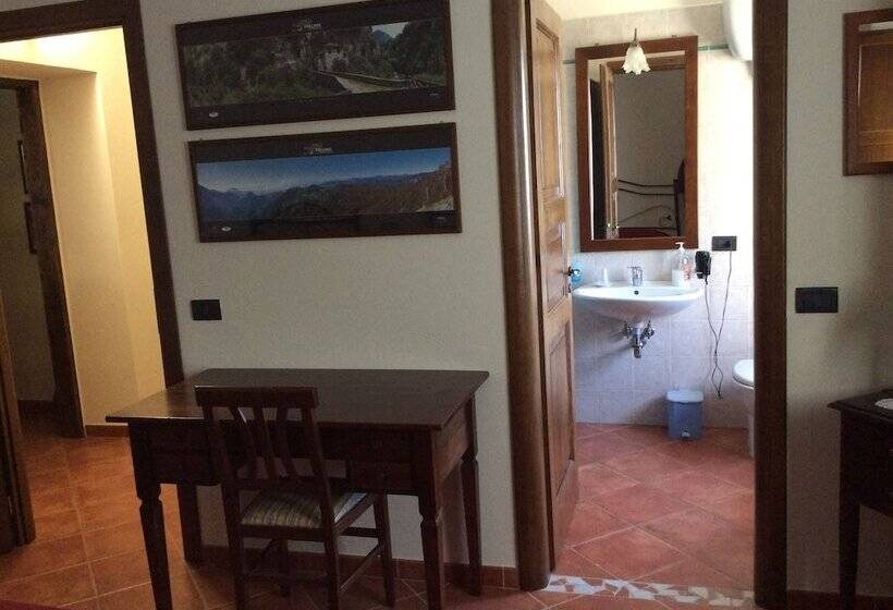 Сельский отель Agriturismo Civarra