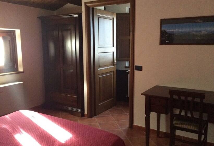 Сельский отель Agriturismo Civarra