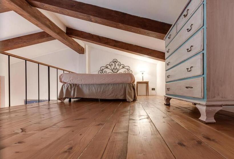 فندق ريفى Il Pintello   Lo Scricciolo