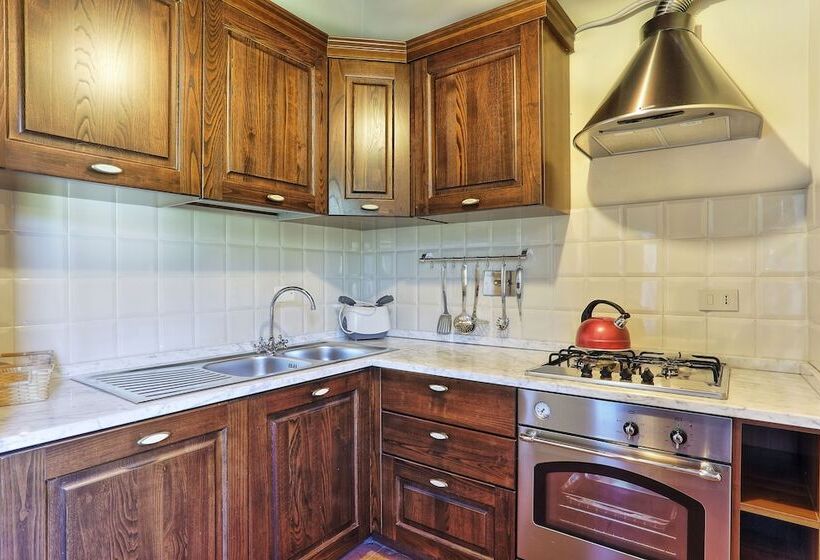 בית מלון כפרי Agriturismo Villa Rosselmini