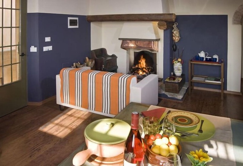 田舎風ホテル I Veroni Agriturismo And Wine Cellar