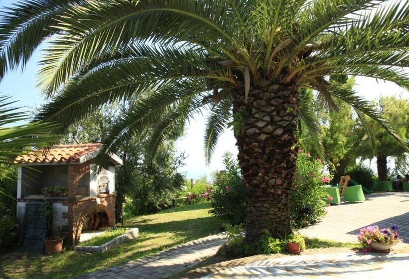 هتل روستایی La Panoramica Country House