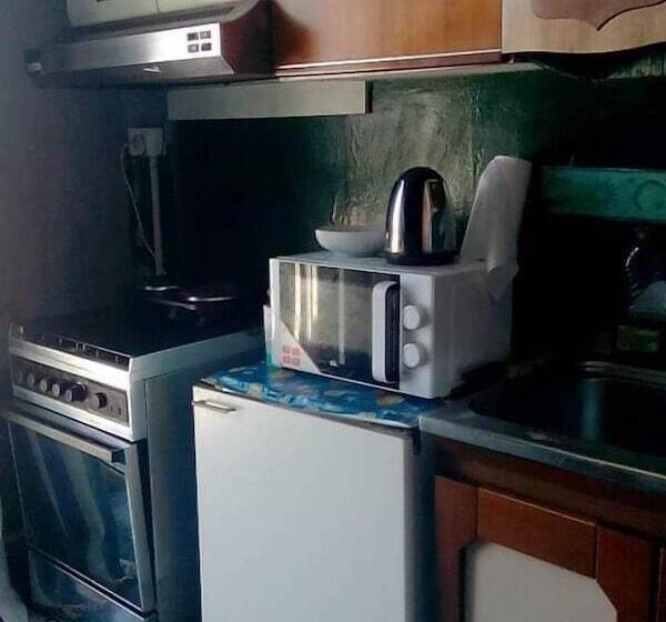 ペンション Hallo Porto Cv