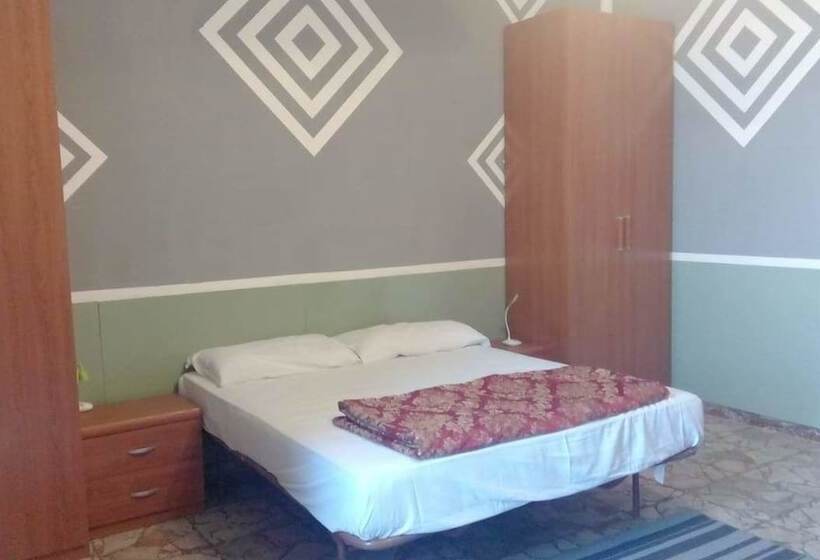 ペンション Hallo Porto Cv