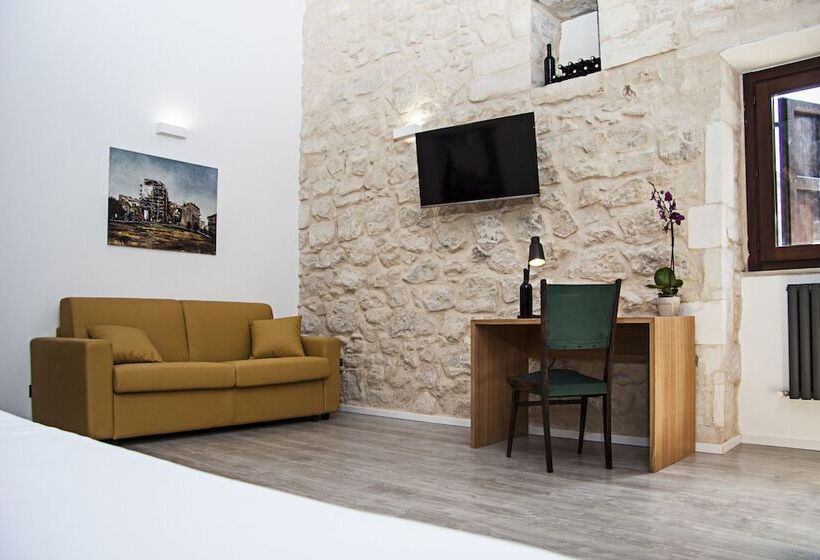 پانسیون Pica Pica