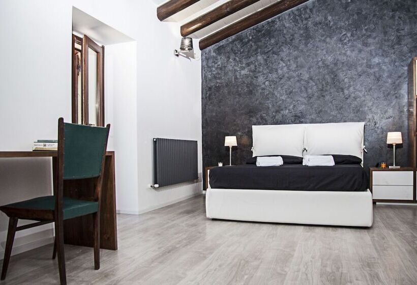 پانسیون Pica Pica