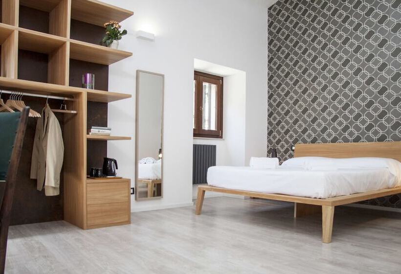 پانسیون Pica Pica