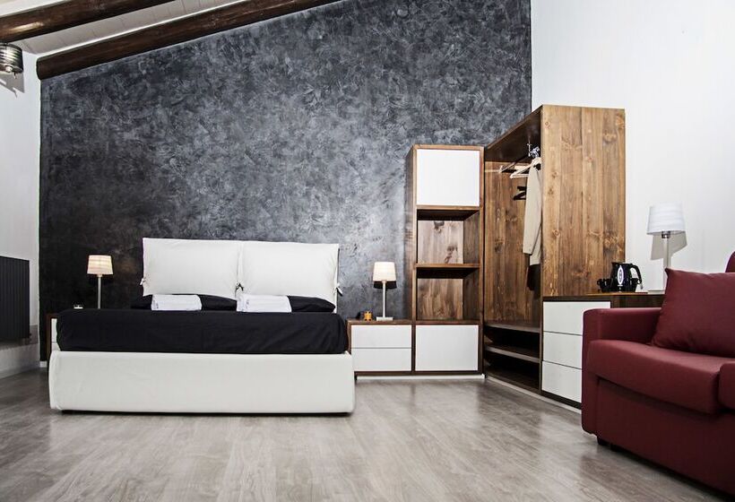 پانسیون Pica Pica