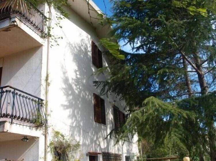 بنسيون Residenza Itaca