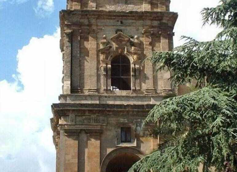 Пансион Villa Belvedere Lago Pergusa