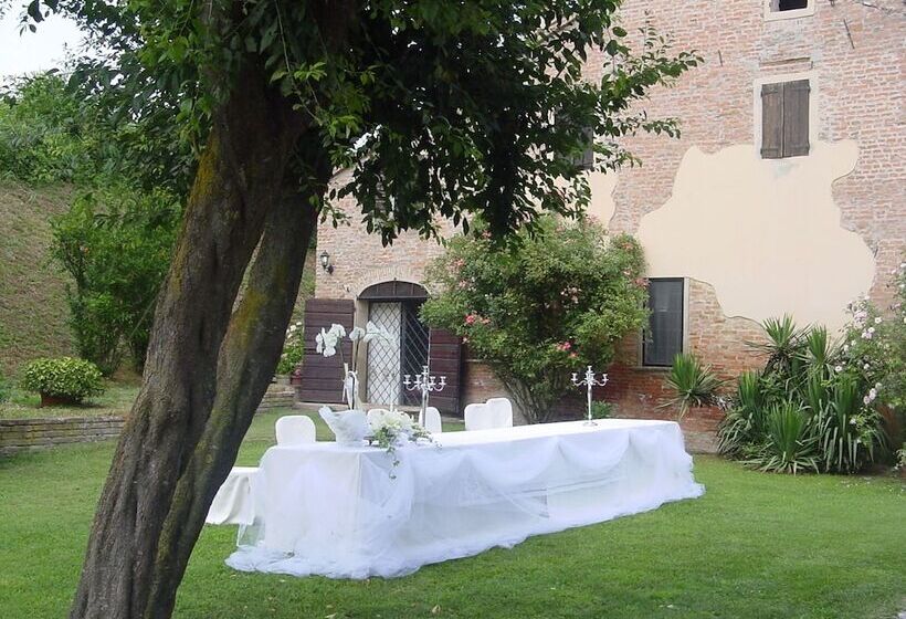 بنسيون Villa Camilla