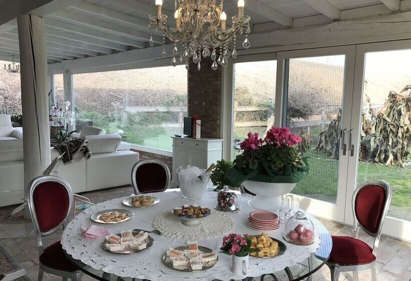 بنسيون Villa Camilla