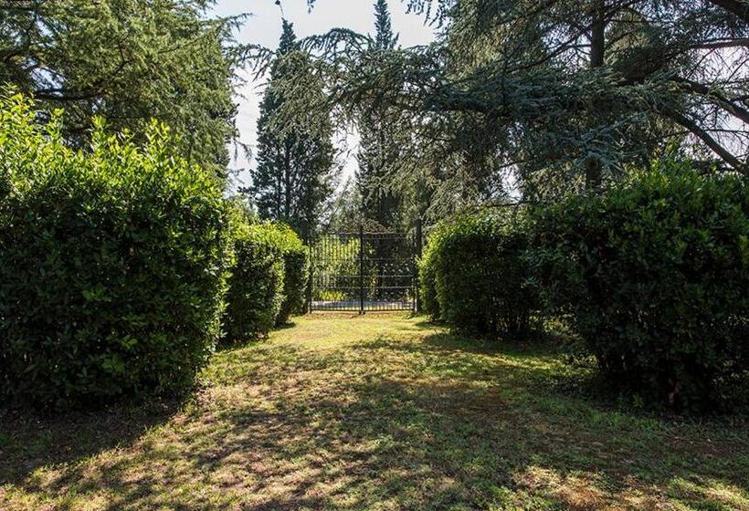 بنسيون Villa Piandaccoli