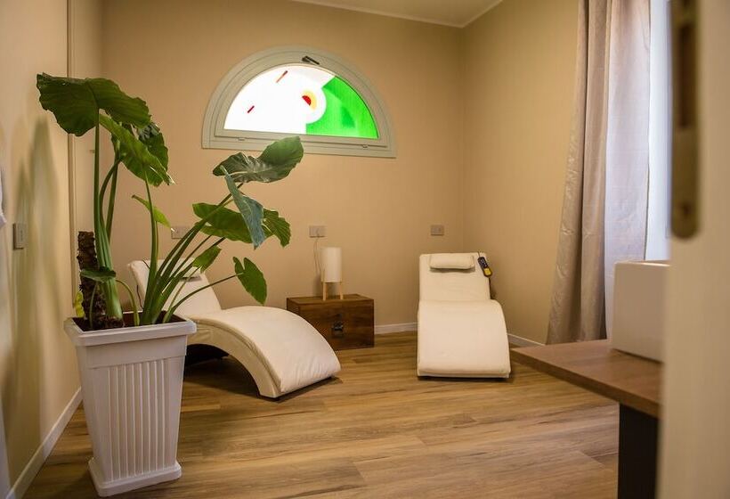 إقامة Villa Antica Colonia