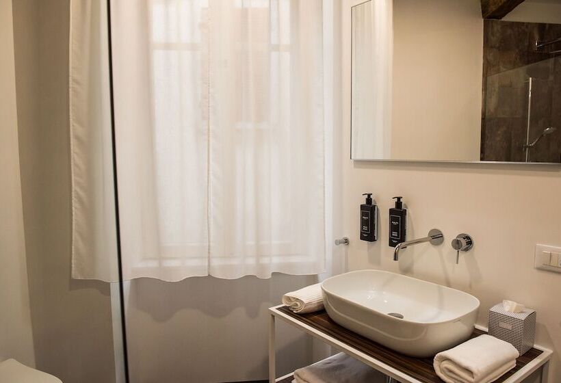 إقامة Villa Antica Colonia