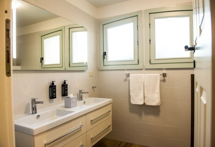 إقامة Villa Antica Colonia