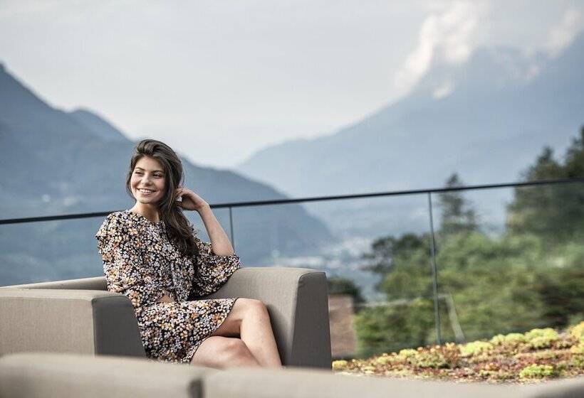 Vinea Suites & Apartments