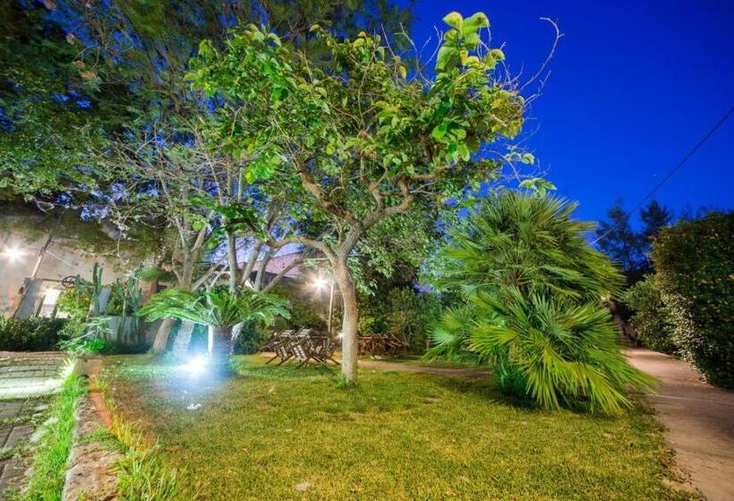 B&b Giardino Nascosto Taviano