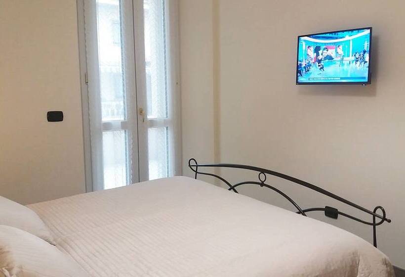 تختخواب و صبحانه C Era Un Lago