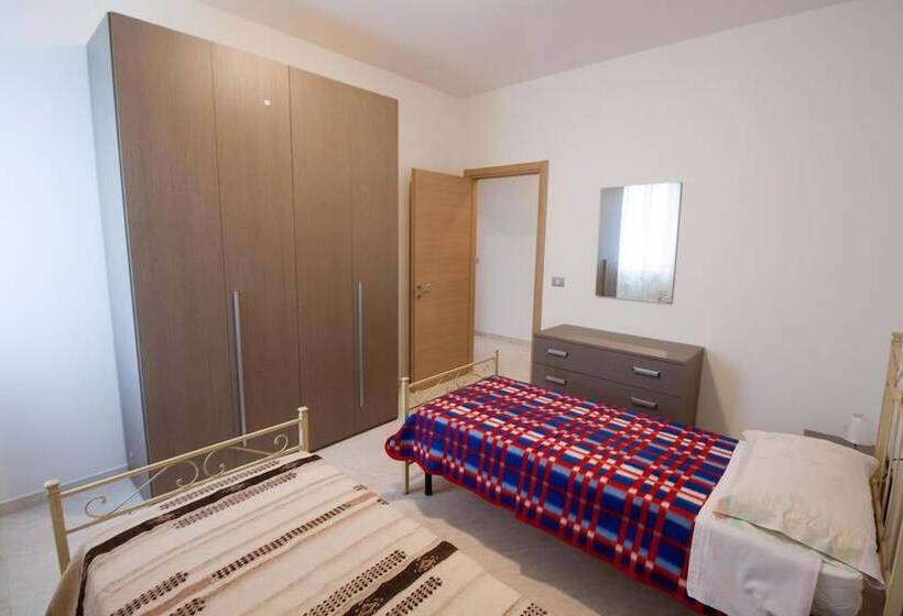 مبيت وإفطار La Marina