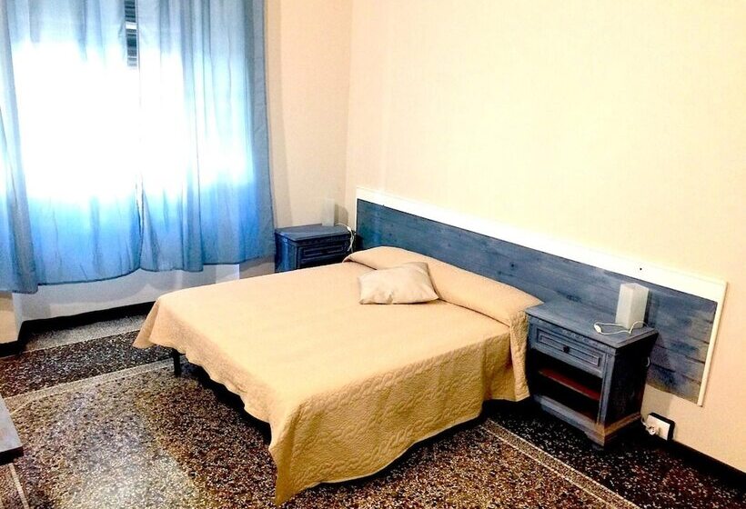 تختخواب و صبحانه Le Stanze Della Lanterna