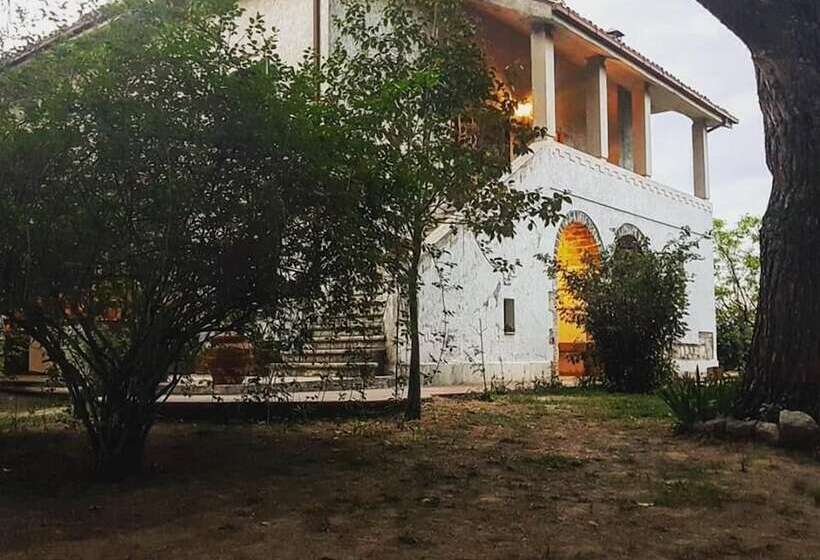 مبيت وإفطار Meravilla