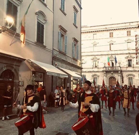 مبيت وإفطار Meravilla