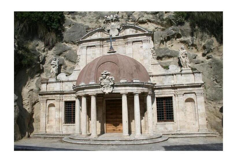 مبيت وإفطار Meravilla