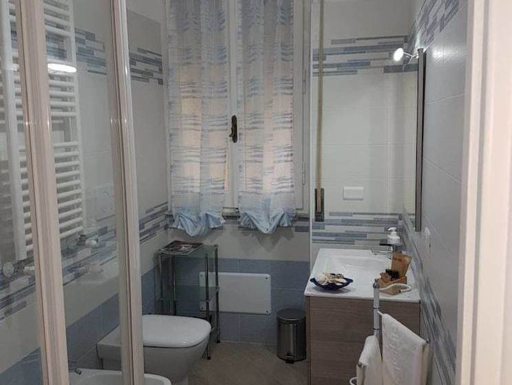 مبيت وإفطار Velia Bb