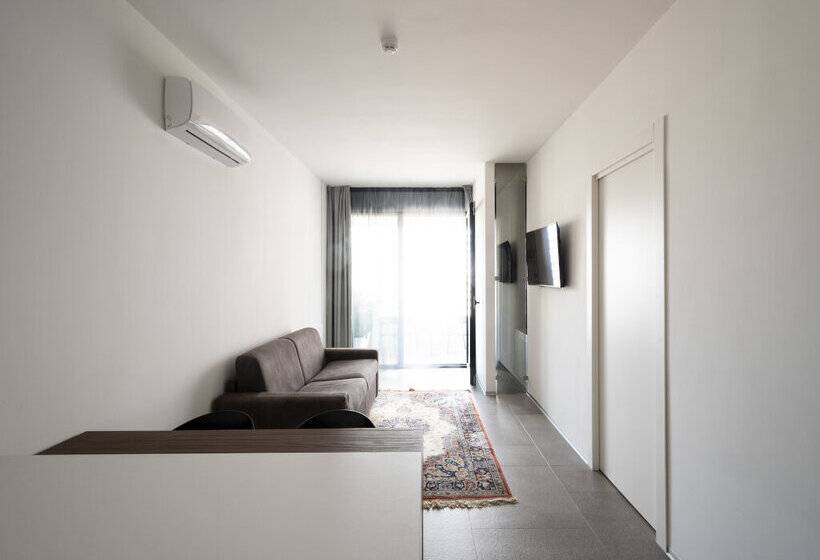 Alkamuri Posh Hotel E Spa