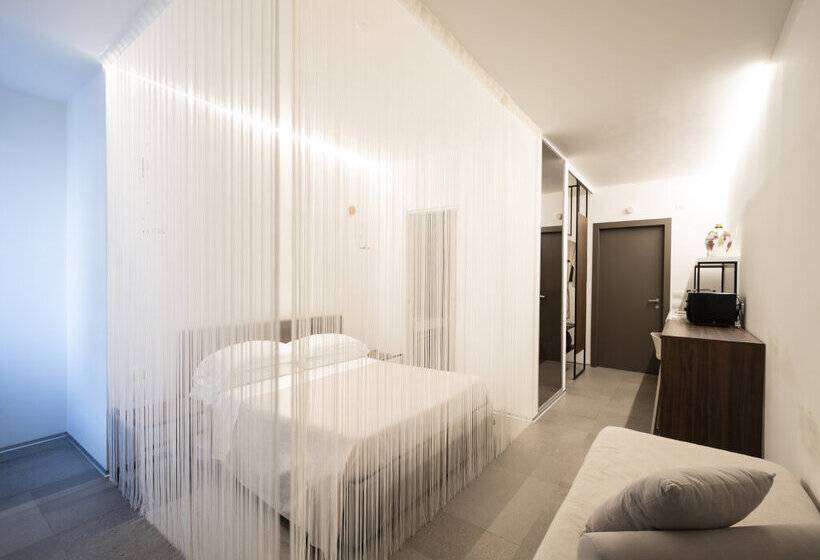 Alkamuri Posh Hotel E Spa