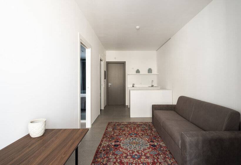 Alkamuri Posh Hotel E Spa