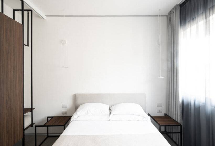 Alkamuri Posh Hotel E Spa