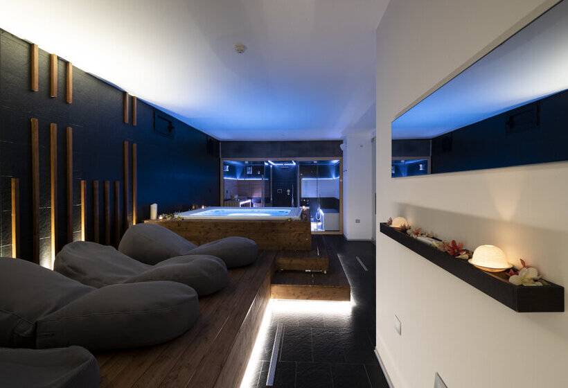 Alkamuri Posh Hotel E Spa