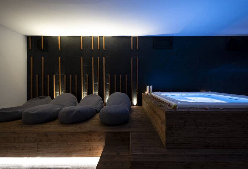 Alkamuri Posh Hotel E Spa