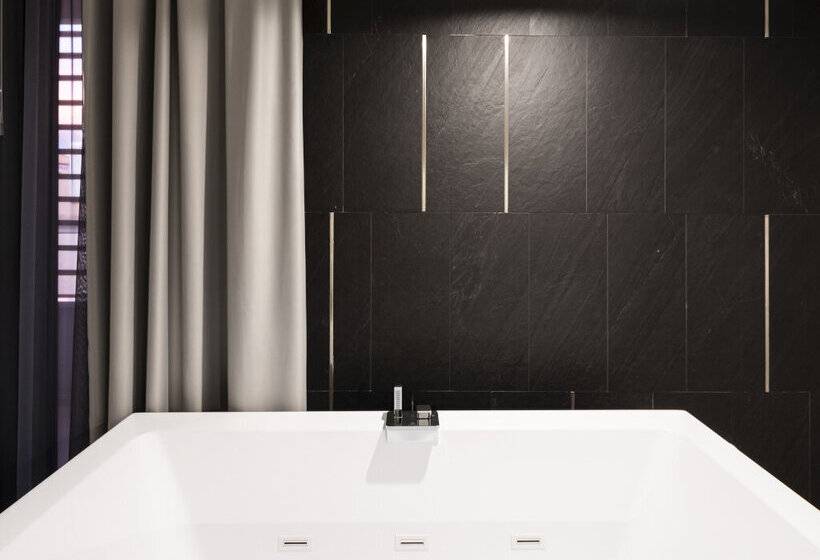 Alkamuri Posh Hotel E Spa