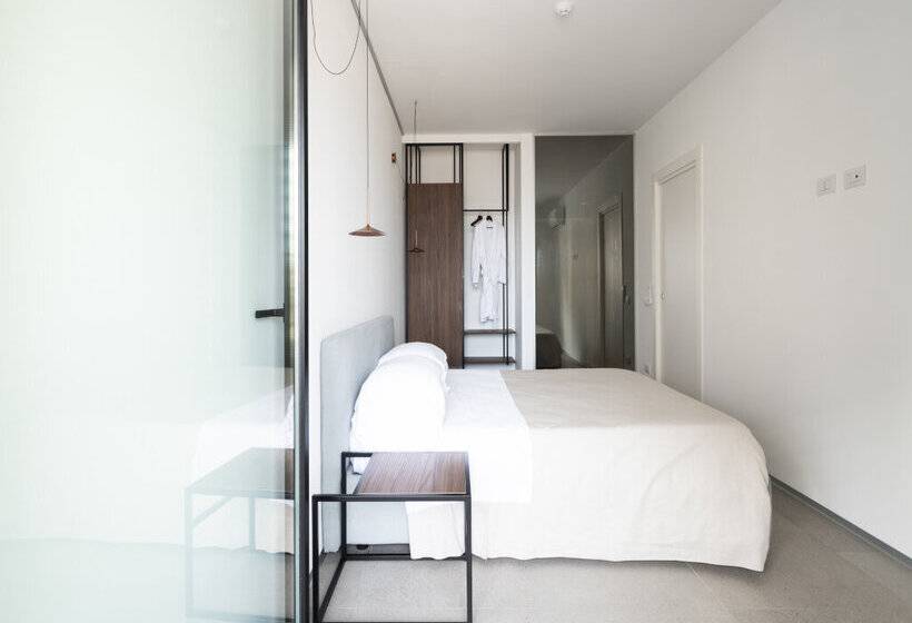 Alkamuri Posh Hotel E Spa