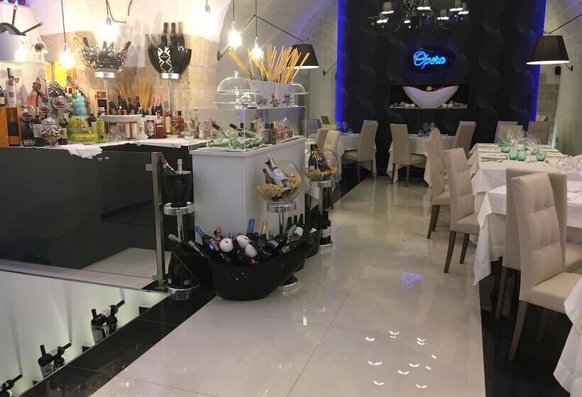 פונדק Sax Palazzo Sarro