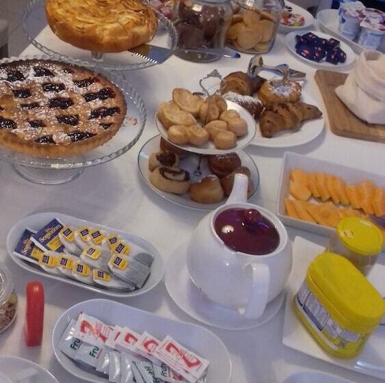 פונדק Sax Palazzo Sarro