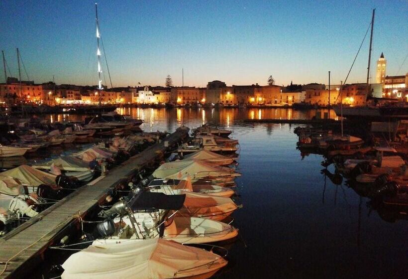 פונדק Sax Palazzo Sarro