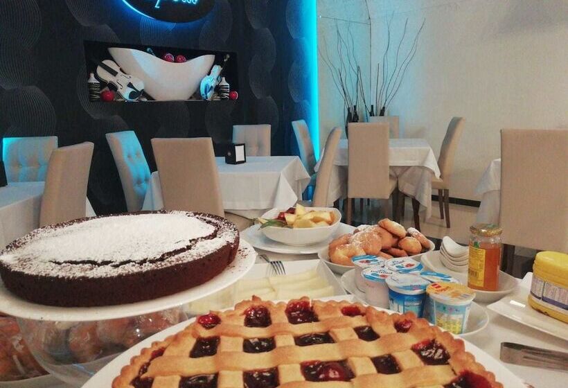 פונדק Sax Palazzo Sarro