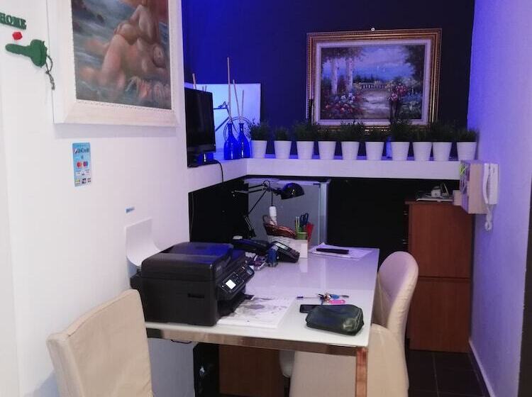 פונדק Sax Palazzo Sarro