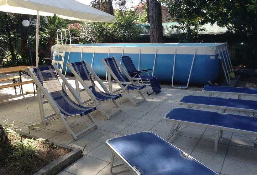 ホテル Arco Del Sole