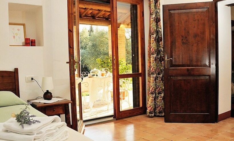 هتل روستایی Agriturismo Acquaviva Todi