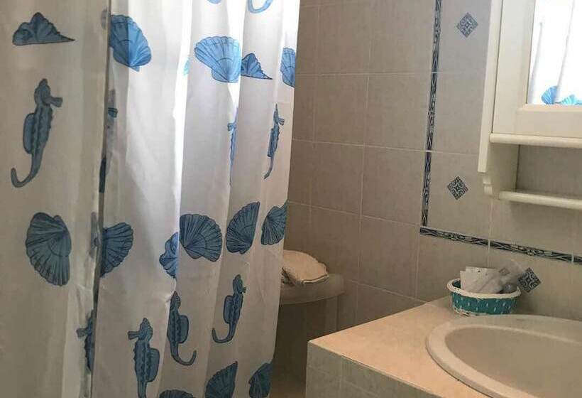 فندق ريفى Agriturismo Colleciglio