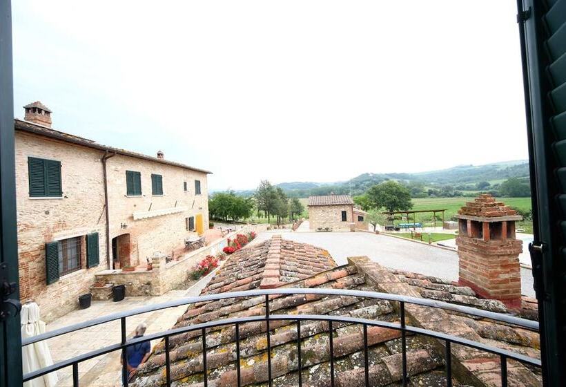 هتل روستایی Agriturismo L Antico Ritrovo