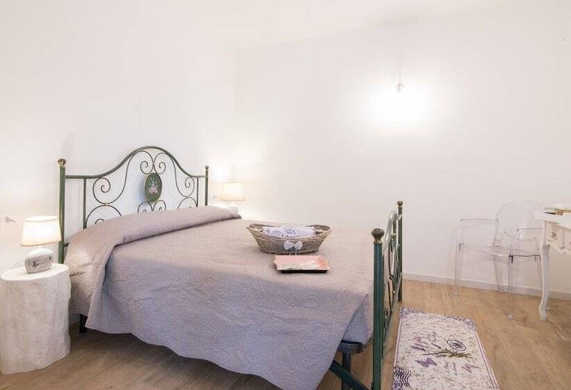 فندق ريفى La Viola E Il Sole