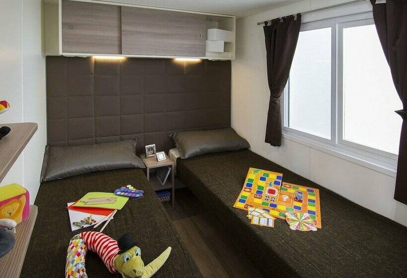 فندق Sereno Camping Holiday