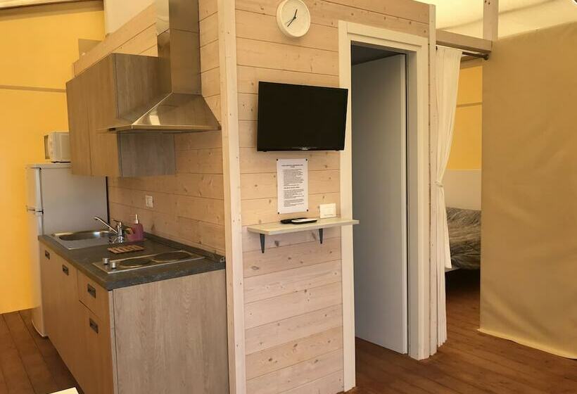 בית מלון כפרי Vento Etrusco   Camping